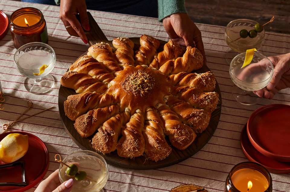 Garlic and Herb Sun Bread (Tarte Soleil)  - select to zoom